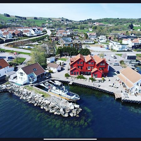 Sjoberg Hotell Og Ferie Leiligheter Osthusvik Bagian luar foto