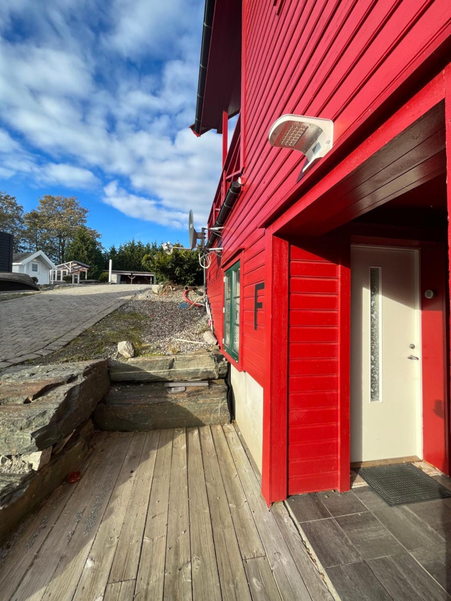 Sjoberg Hotell Og Ferie Leiligheter Osthusvik Bagian luar foto