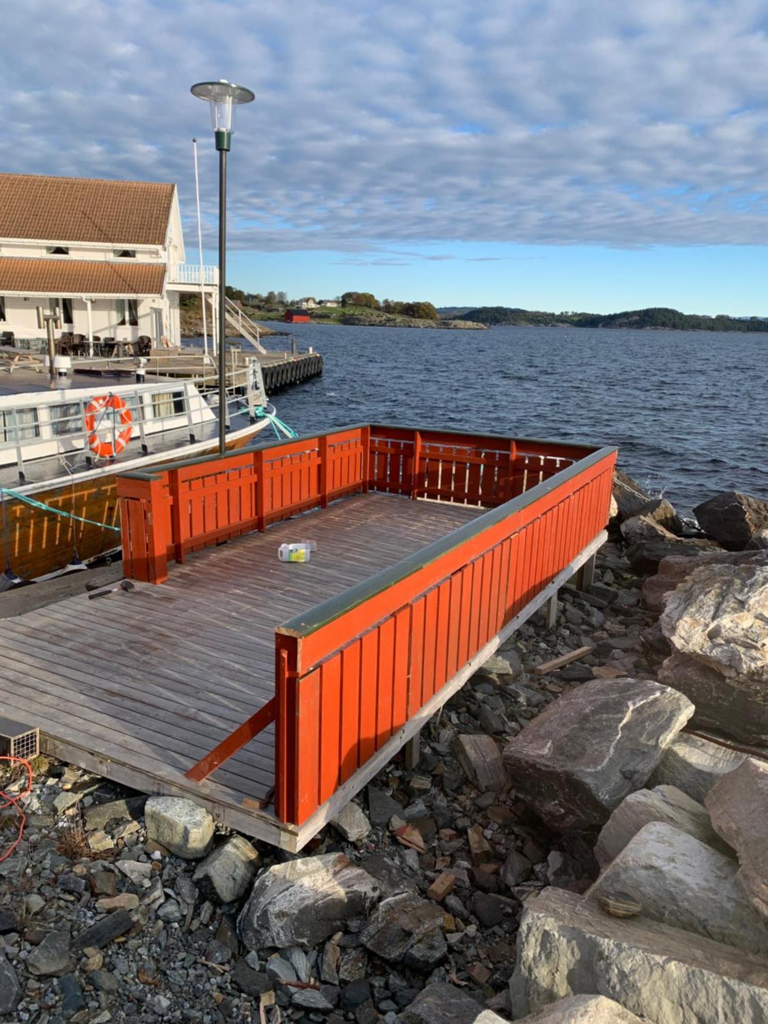 Sjoberg Hotell Og Ferie Leiligheter Osthusvik Bagian luar foto