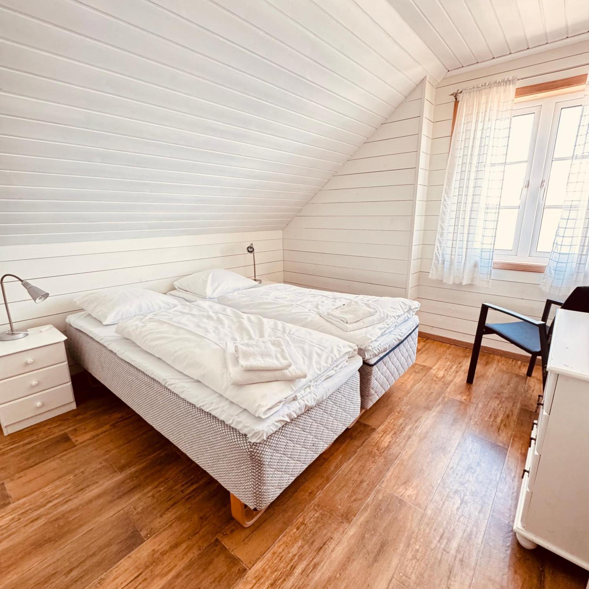 Sjoberg Hotell Og Ferie Leiligheter Osthusvik Bagian luar foto