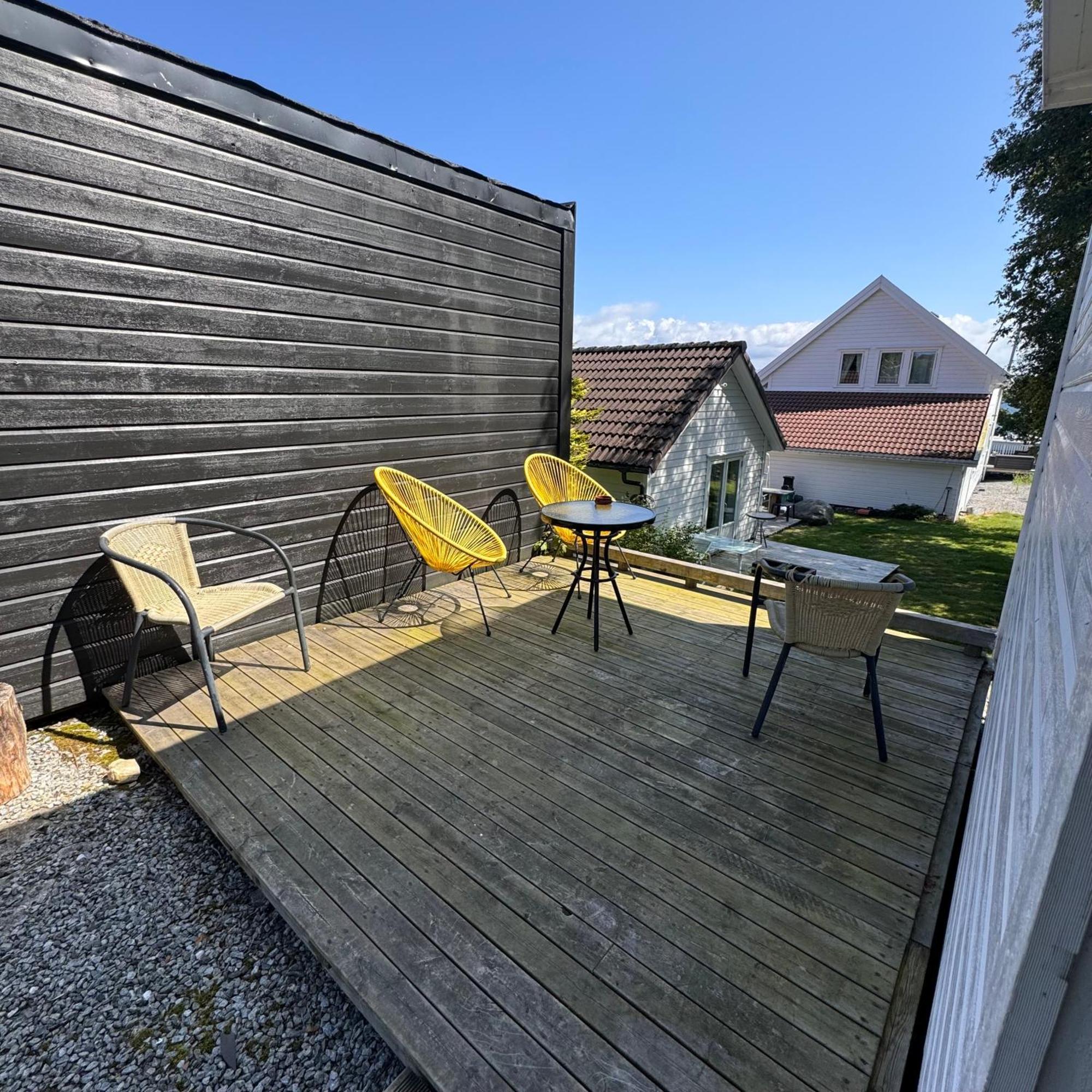 Sjoberg Hotell Og Ferie Leiligheter Osthusvik Bagian luar foto
