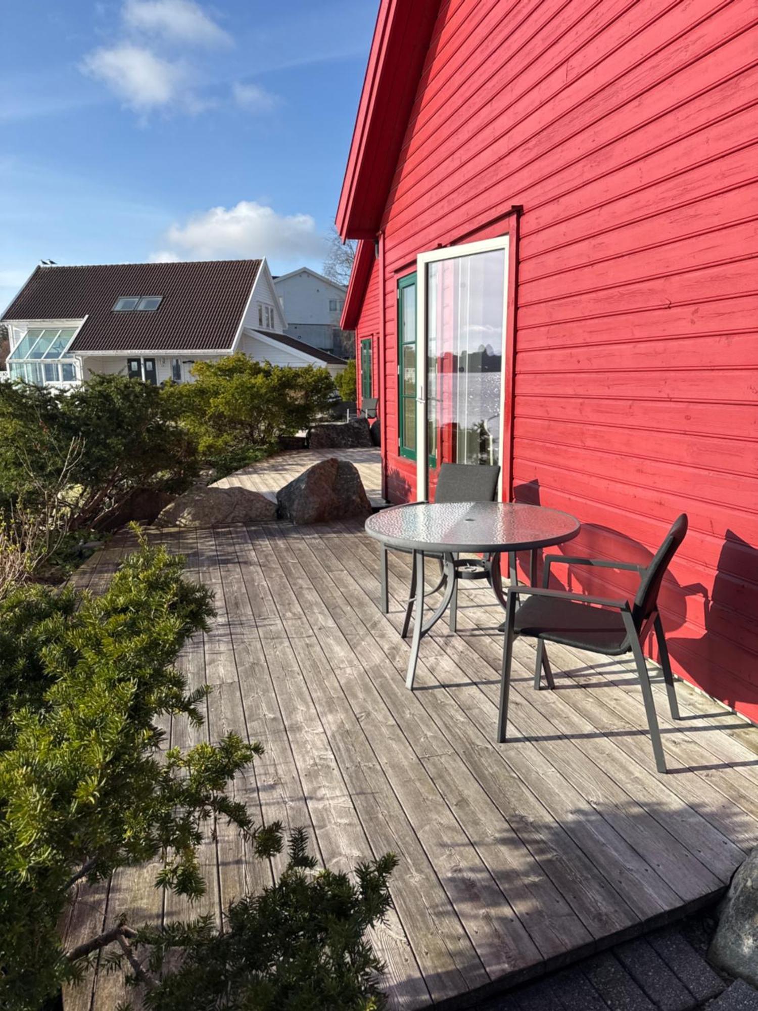 Sjoberg Hotell Og Ferie Leiligheter Osthusvik Bagian luar foto